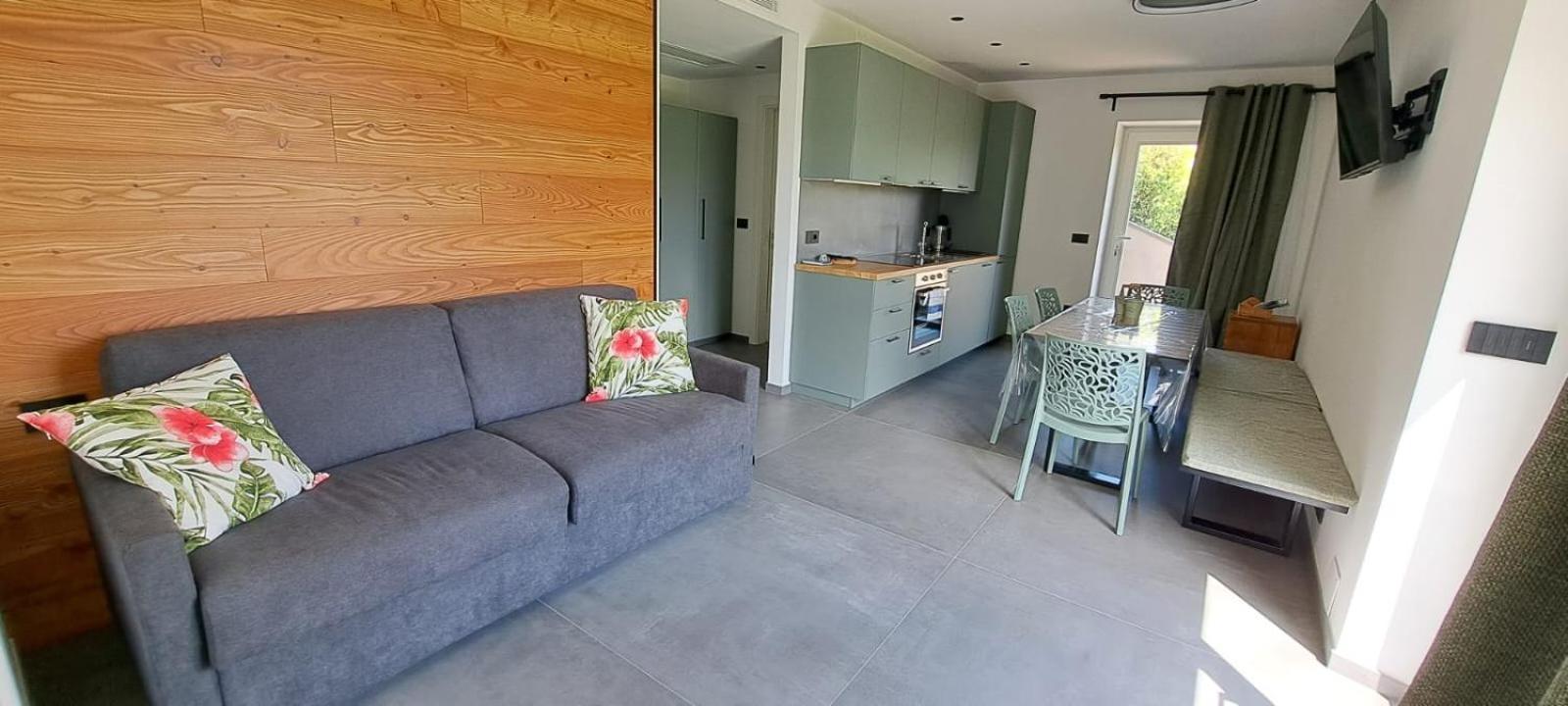 Il Nido Del Peller Apartment Клес Екстериор снимка